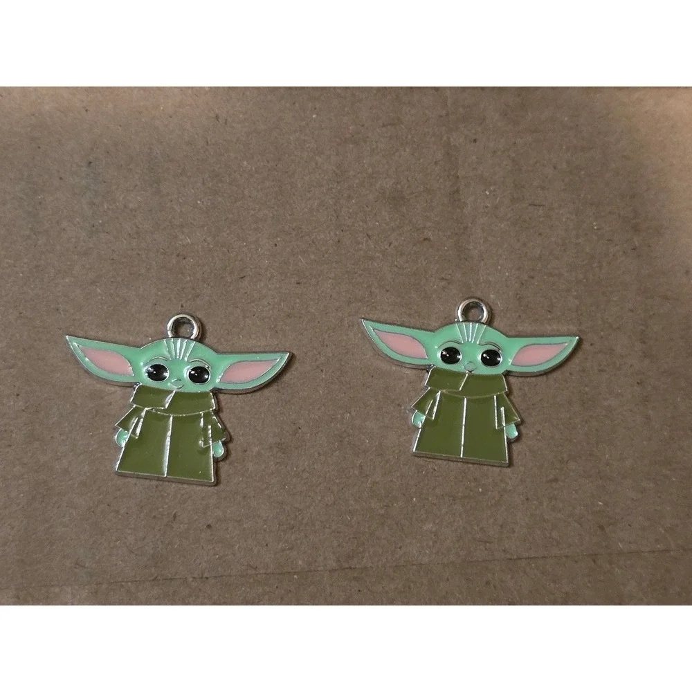 Grogu Baby Yoda Hook Earrings Star Wars Mandalorian Cute Green Alien Handmade